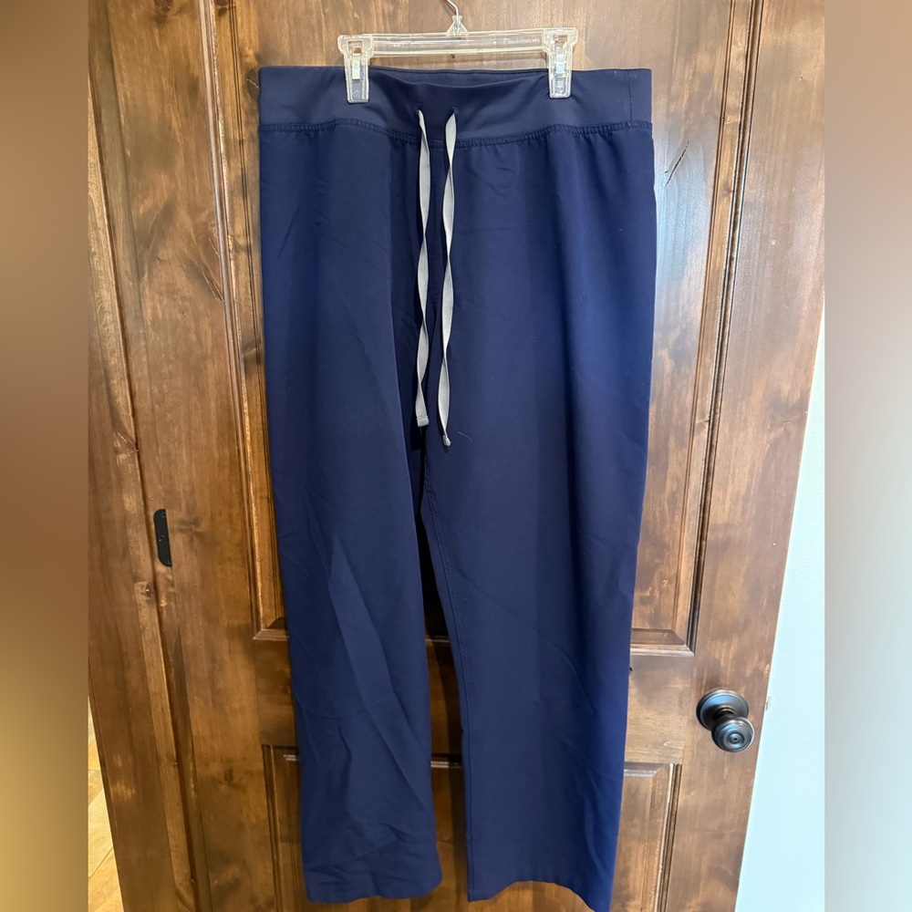 Figs Women's Navy Livingstone Scrub Pant